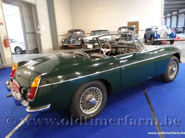 MG B LHD Britisch Racing Green ' 64 (1964)