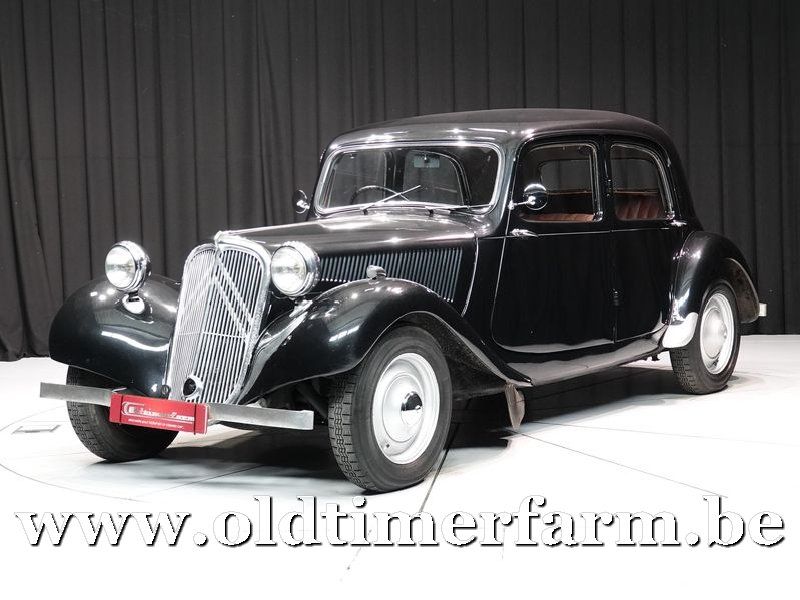 Citroën Traction Avant 'light fifteen' Black '47 (1947)