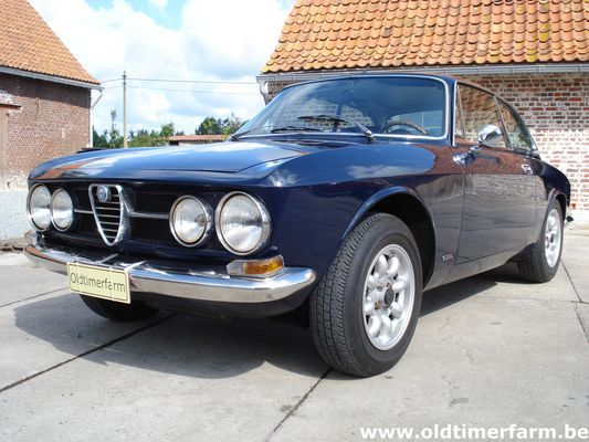 Alfa Romeo 1750 GTV 1 serie Bleu (1968)