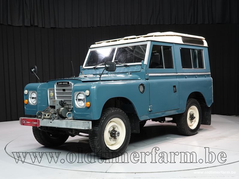 Land Rover 88 Series 3 '75 (1975)