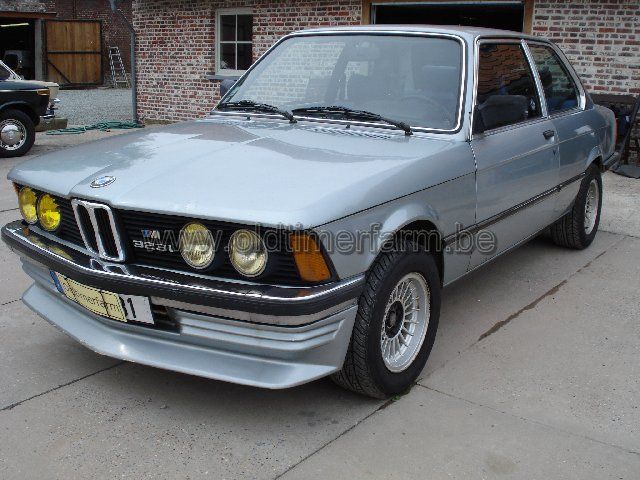 BMW 323i E21 (1982)