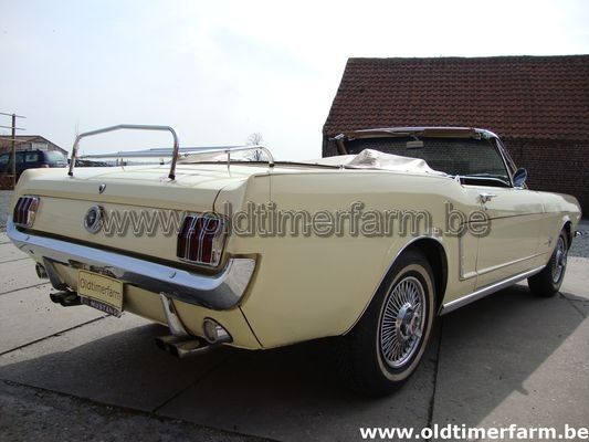 Ford Mustang Cabriolet Yellow (1965)