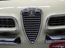 Alfa Romeo 2000 Spider Touring '62 (1962)