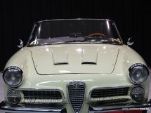 Alfa Romeo 2000 Spider Touring '62 (1962)