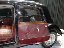 Citroën Traction Avant 'light fifteen '47 (1947)