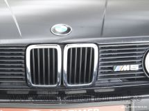 BMW M5 Shadow '86 (1986)