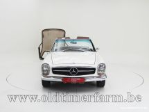 Mercedes-Benz 230 SL '67 (1967)