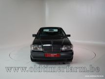 Mercedes-Benz E 200 Cabriolet '94 (1994)