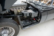 Jaguar E-type Series 2 4.2 '69 (1969)