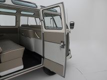 Volkswagen T1 Samba 21 Windows '64 (1964)