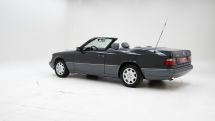 Mercedes-Benz E 220 Cabriolet '94 (1994)