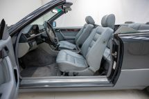 Mercedes-Benz E 220 Cabriolet '94 (1994)