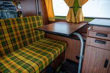 Volkswagen T2 Westfalia '78 (1979)