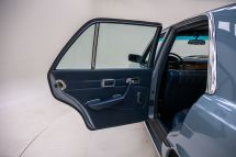 Mercedes-Benz 280 SE '73 (1973)