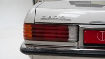 Mercedes-Benz 380 SL + hardtop '85 (1985)