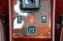 Mercedes-Benz 380 SL + hardtop '85 (1985)