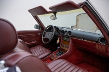 Mercedes-Benz 380 SL + hardtop '85 (1985)