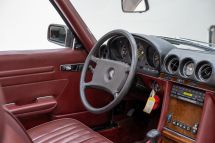 Mercedes-Benz 380 SL + hardtop '85 (1985)