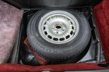 Mercedes-Benz 380 SL + hardtop '85 (1985)