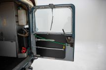 Land Rover Series II 109 Dormobile '62 (1962)