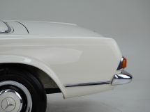 Mercedes-Benz 280 SL '69 (1969)