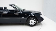 Mercedes-Benz E200 Cabriolet '95 (1995)