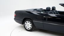 Mercedes-Benz E200 Cabriolet '95 (1995)