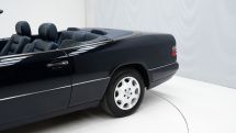 Mercedes-Benz E200 Cabriolet '95 (1995)