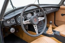 MG B roadster + overdrive '72 (1972)