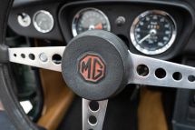 MG B roadster + overdrive '72 (1972)