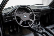 BMW  325i Cabriolet '88 (1988)