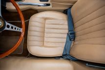 Jaguar E-Type 4.2 S2 '70 (1970)