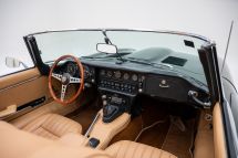 Jaguar E-Type 4.2 S2 '70 (1970)