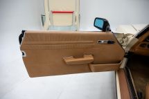 Mercedes-Benz 380 SL + hardtop '82 (1982)