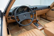 Mercedes-Benz 380 SL + hardtop '82 (1982)