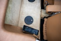 Mercedes-Benz 380 SL + hardtop '82 (1982)