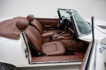 Jaguar E-Type Series 3 V12 '74 (1974)