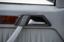 Mercedes-Benz 220 E '94 (1994)