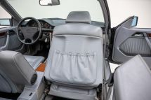 Mercedes-Benz 220 E '94 (1994)