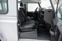 Land Rover Defender 90 TD4 2.4 '2007 (2007)