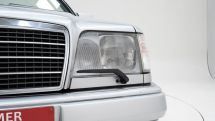 Mercedes-Benz E 36 AMG + Hardtop '95 (1995)