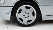 Mercedes-Benz E 36 AMG + Hardtop '95 (1995)