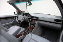 Mercedes-Benz E 36 AMG + Hardtop '95 (1995)