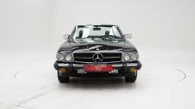Mercedes-Benz 560 SL '88 (1988)