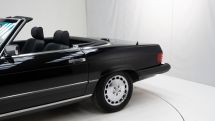 Mercedes-Benz 560 SL '88 (1988)