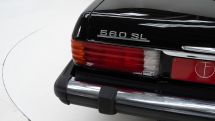 Mercedes-Benz 560 SL '88 (1988)