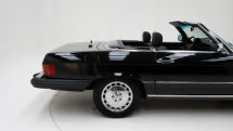 Mercedes-Benz 560 SL '88 (1988)