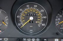 Mercedes-Benz 560 SL '88 (1988)