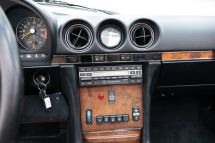 Mercedes-Benz 560 SL '88 (1988)