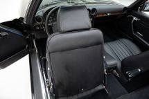 Mercedes-Benz 560 SL '88 (1988)